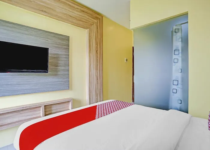 Hotel Oyo 90261 Spring Residence 2*